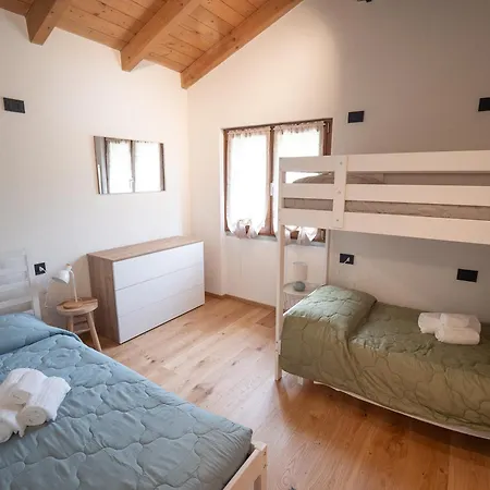 La Mansarda Apartment Sueglio